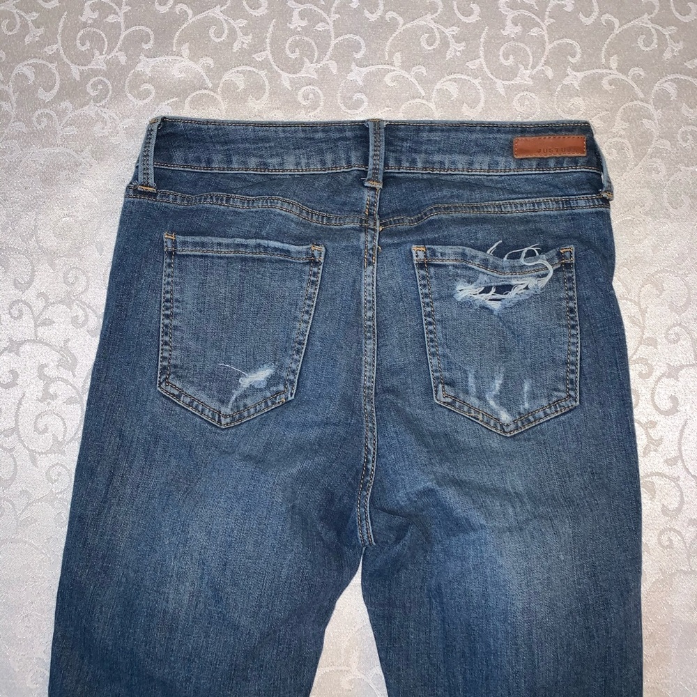 Just USA Distressed Frayed Hem Skinny Ankle Jeans - Picture 5 of 16
